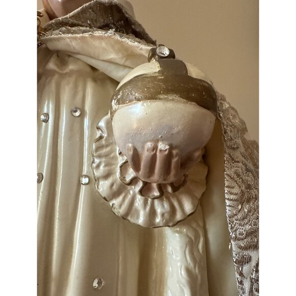 Vintage Infant Jesus of Prague Statue Spanish Olot Chalkware Silver Brocade - Picture 10 of 16
